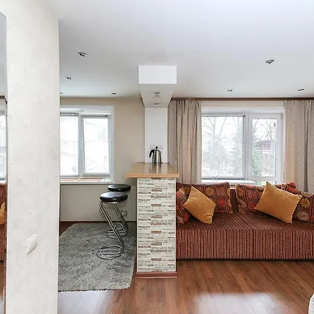 Apartament Euro On Metro Yakuba Kolasa *