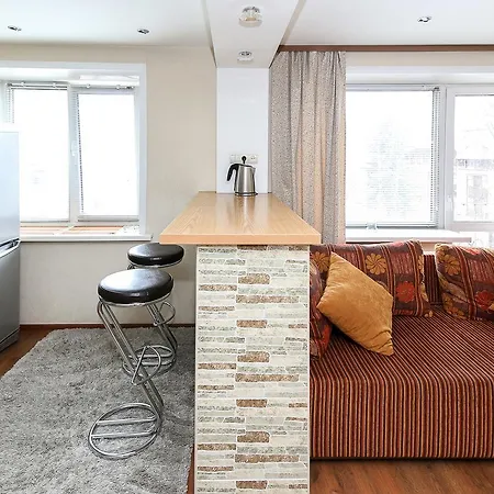 Apartament Euro On Metro Yakuba Kolasa *